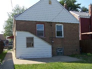 5th image of 11141 S Avenue D