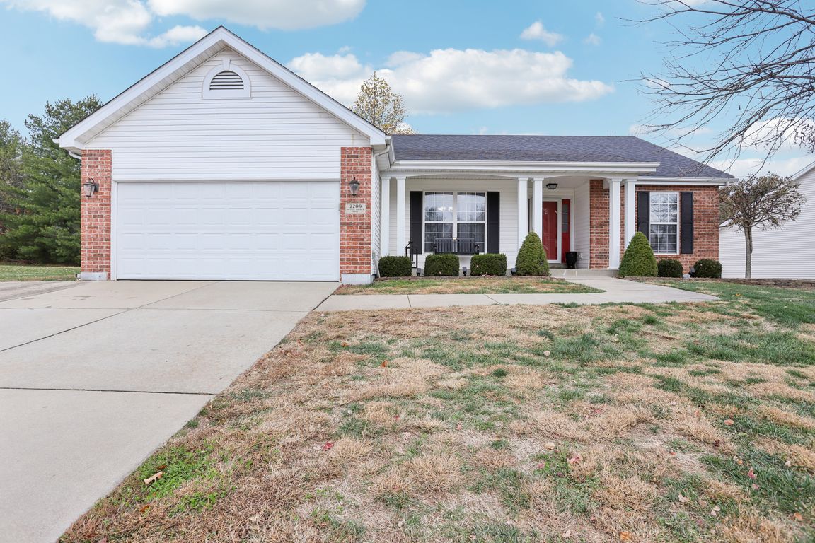 Arnold Palmer Dr-S1911-001.jpg