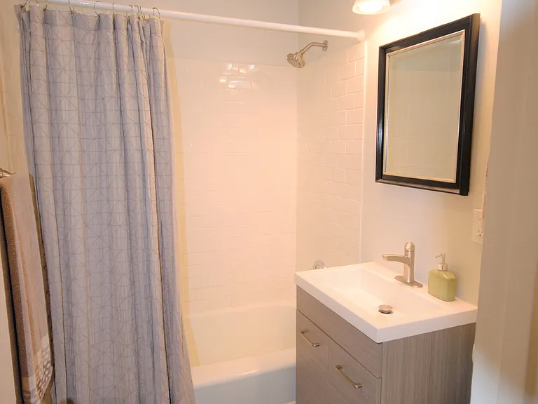 698 Patricia Ln — Photo 19