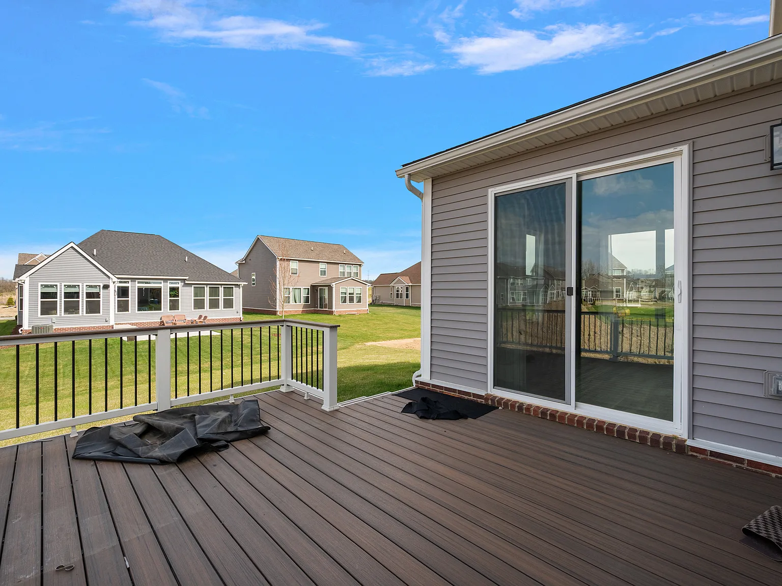 4 bed, 2504 sqft, $4,250 — Photo 4