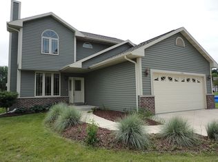 248 Maggilu Ct, Jefferson, WI 53549