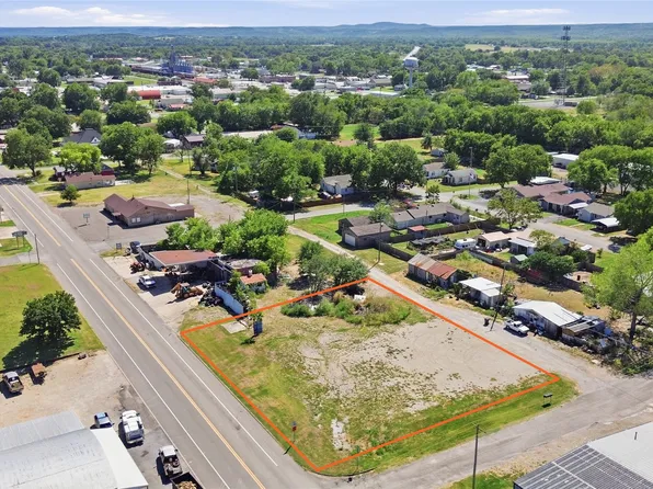 N 3rd St, Davis, OK 73030