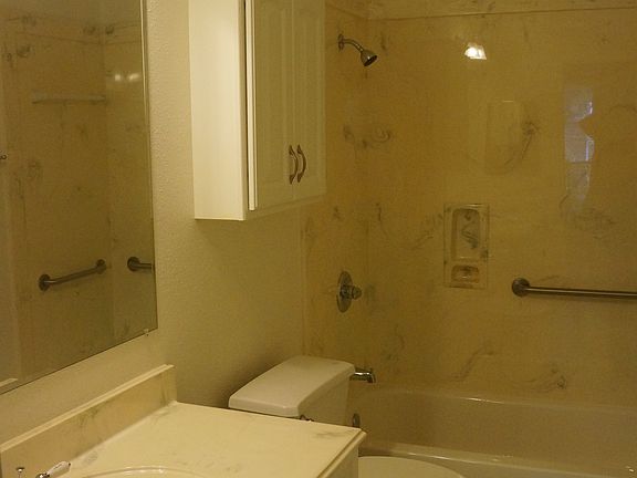 3rd image of 12550 Piping Rock Dr APT 16