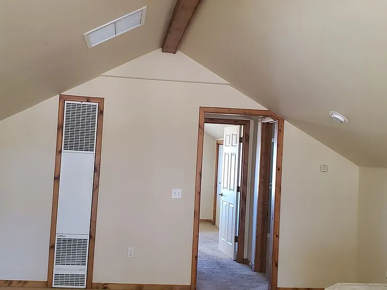 8424 Silver Bridge Rd — Photo 9