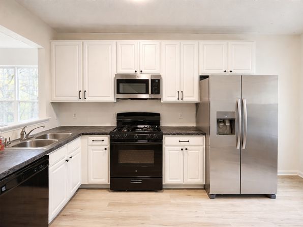 79 Mule Deer Ct
