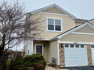 2225 Flagstone Ln, Carpentersville, IL 60110