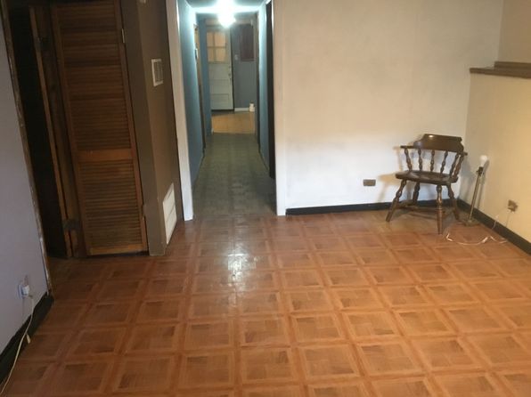 2711 S Princeton Ave Floor Basement