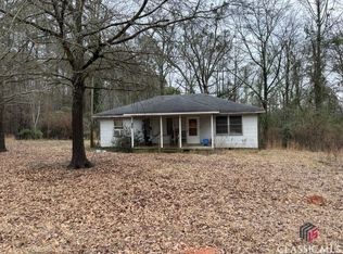 690 Court Ground Rd, Rayle, GA 30660