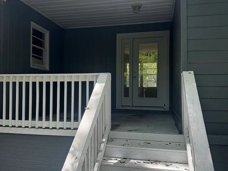 685 Wimbish Rd — Photo 3