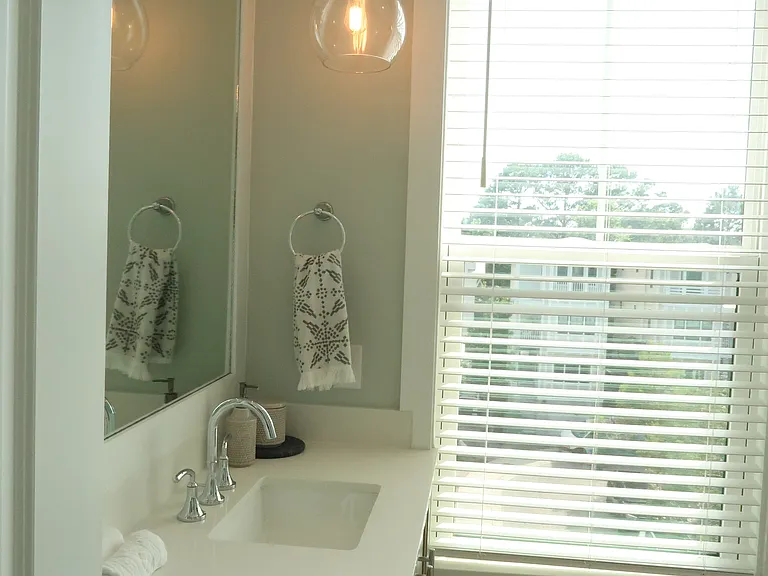 994 Key Colony Ct — Photo 23