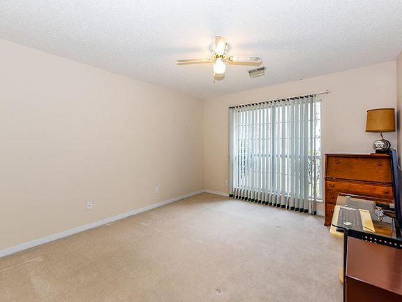5th image of 2436 Dublin Dr