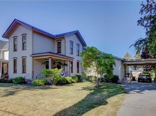 389 Pine St, Lockport, NY 14094