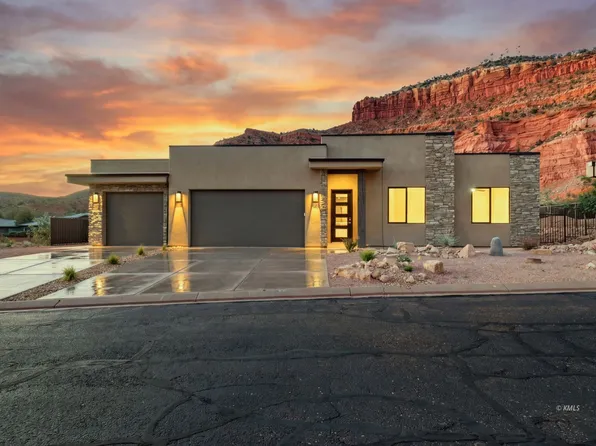 583 E El Valle Dr, Kanab, UT 84741
