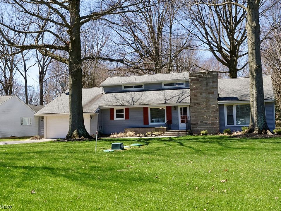 1st image of 7168 W 130th St