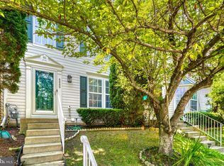 8889 Papillon Dr, Ellicott City, MD 21043