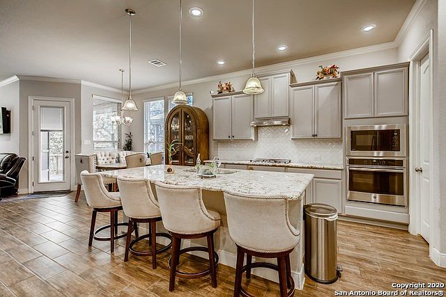 1st image of 21114 Capri Oaks