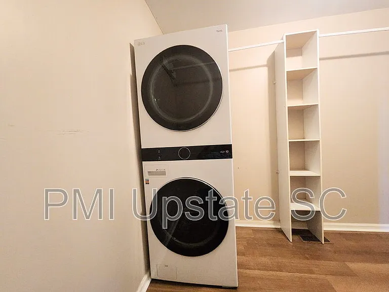 101 Silver St #101 — Photo 10