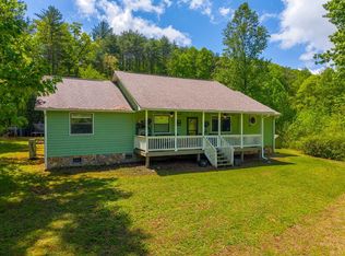 1364 Atoah Rd, Robbinsville, NC 28771