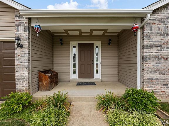 5th image of 1447 Wood Haven Dr
