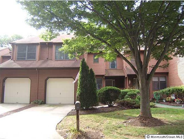 1st image of 70 Pape Dr