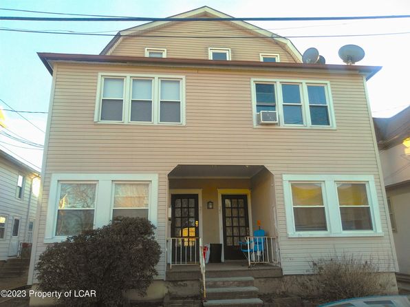 35 Fort St, Forty Fort, PA 18704