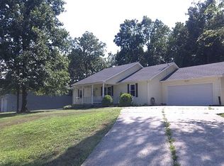 206 Leslie Ct, Clarkson, KY 42726