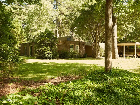 1109 Brookside Drive NW, Wilson, NC 27896