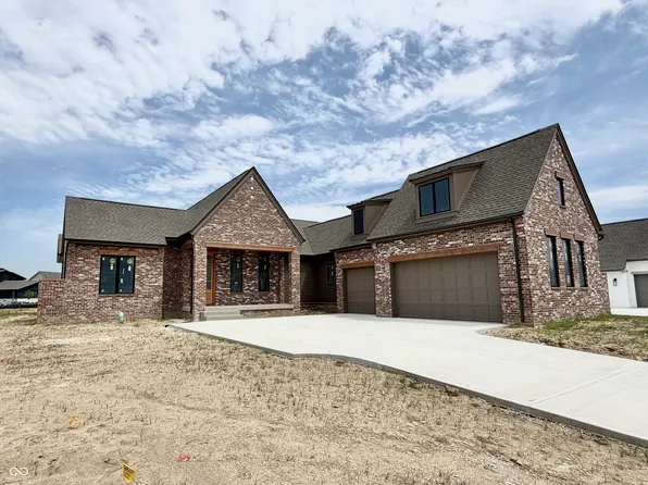 16941 Tractive Dr, Westfield, IN 46074