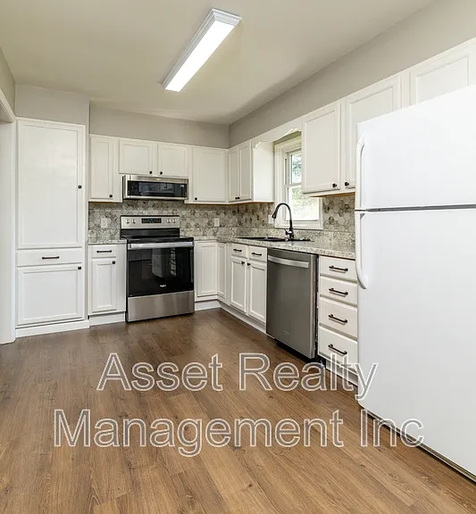 4821 Gettysburg Rd — Photo 11