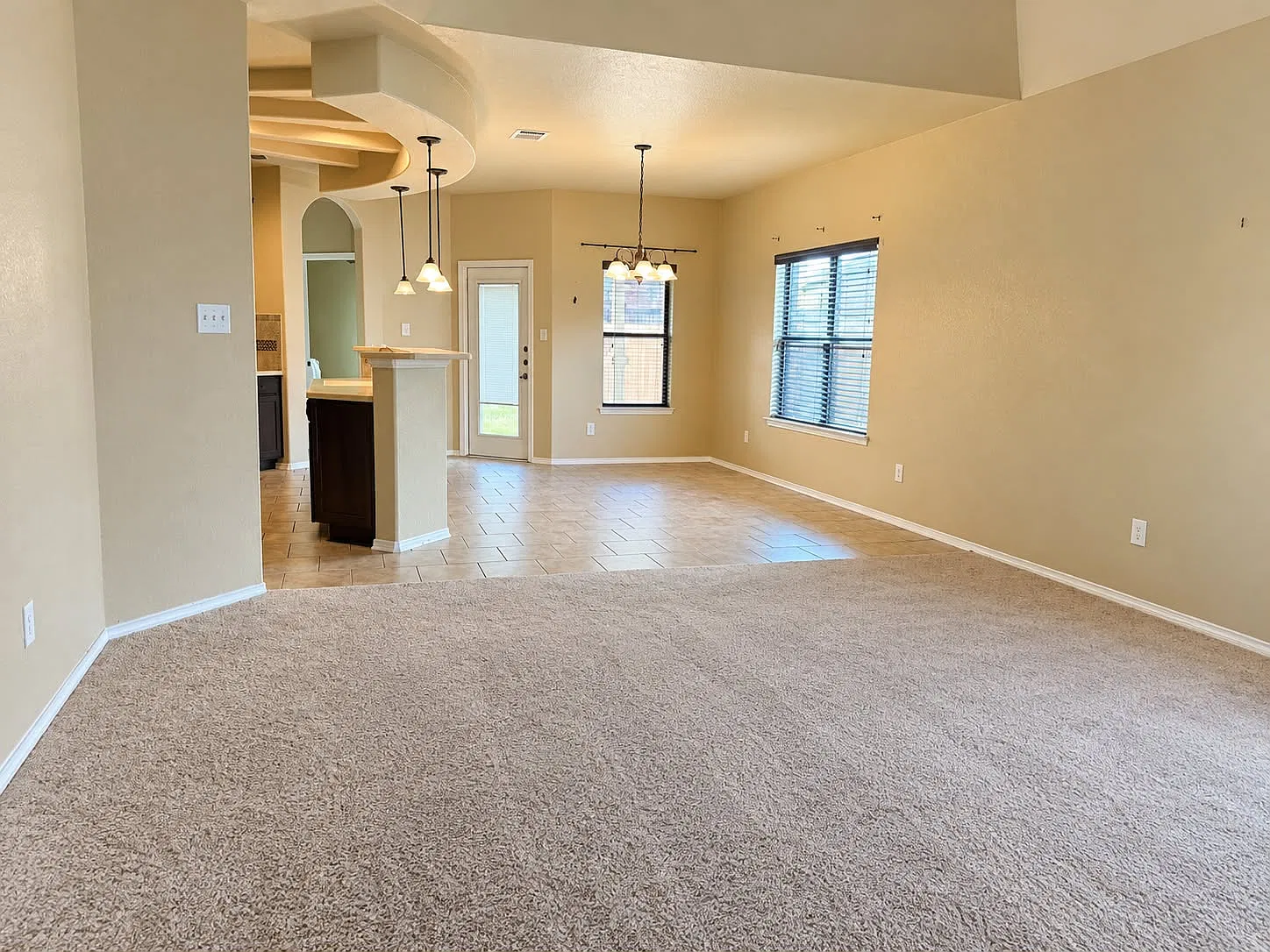 3 bed, 1703 sqft, $1,850 — Photo 4