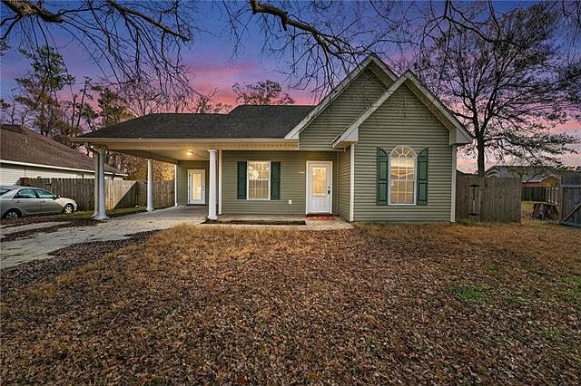 1st image of 44153 Wedgewood Ct