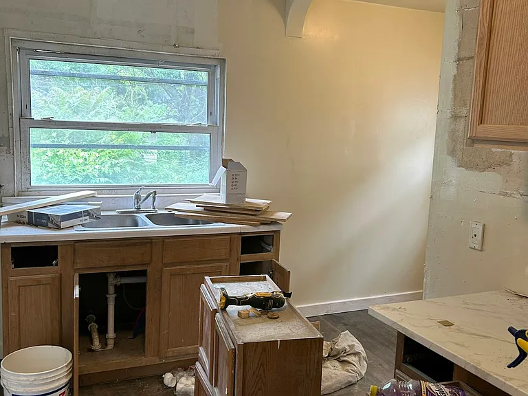 844 Saint Agnes Ave — Photo 13