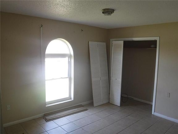 5th image of 1745 Westminister Blvd