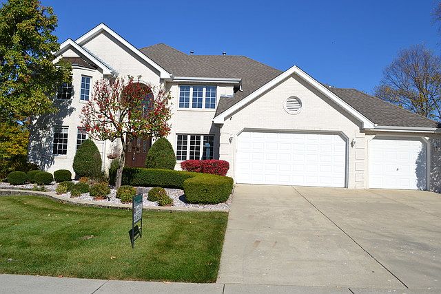1st image of 11034 Woodstock Dr