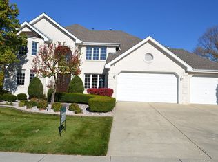 11034 Woodstock Dr, Orland Park, IL 60467