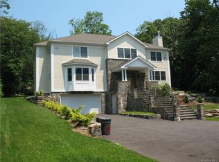 382 Ardsley Rd, Scarsdale, NY 10583