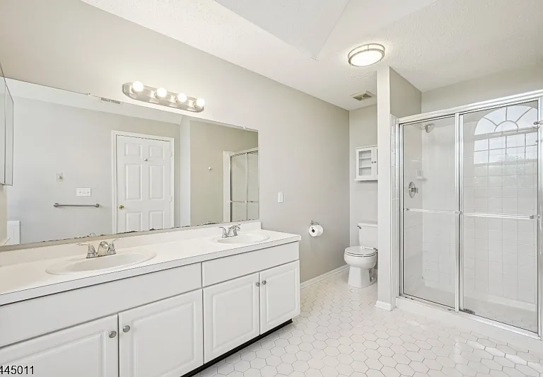 43 Hancock Dr — Photo 20