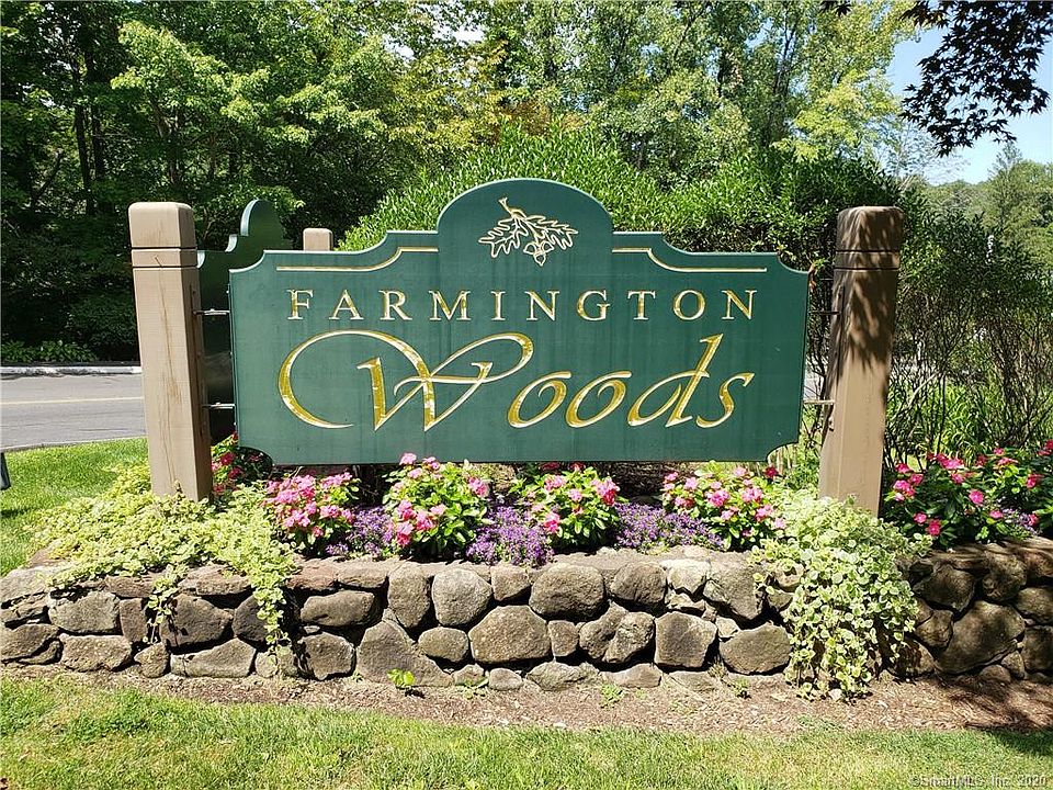 1st image of 18 Ashford Dr #18