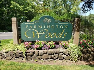 18 Ashford Dr #18, Avon, CT 06001