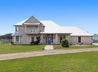 219 W Twin Creeks Trl, Troup, TX 75789
