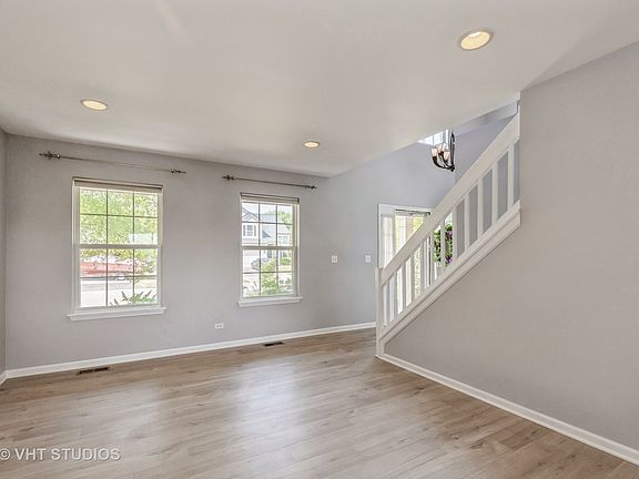 2nd image of 361 Deer Run Dr