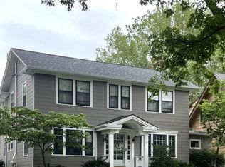 6427 Wyandotte St, Kansas City, MO 64113