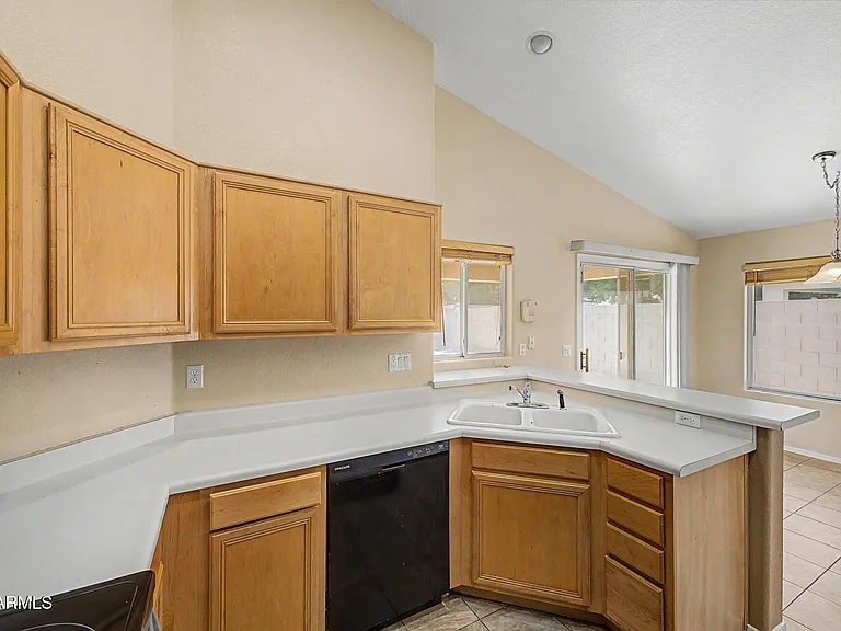 8151 W Tonto Ln — Photo 16