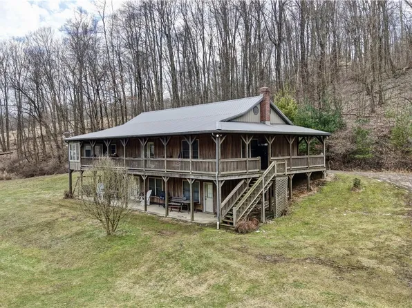 13097 Anderson Rd, Frazeysburg, OH 43822