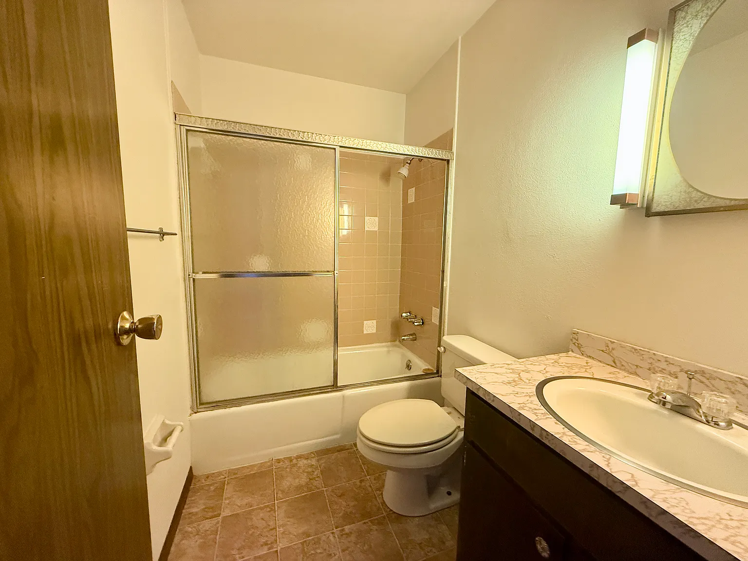 1 bed, $750 — Photo 3