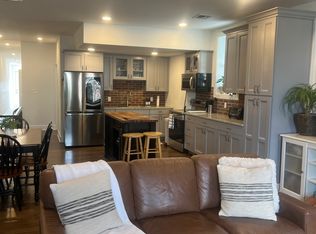 228 Bridge St APT 1, Phoenixville, PA 19460