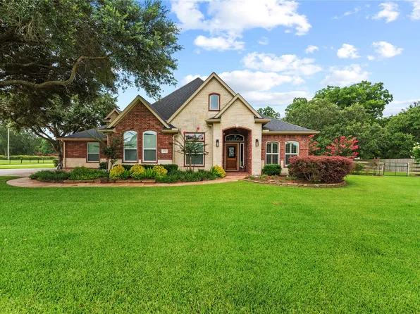 32707 Westminster Dr, Weston Lakes, TX 77441