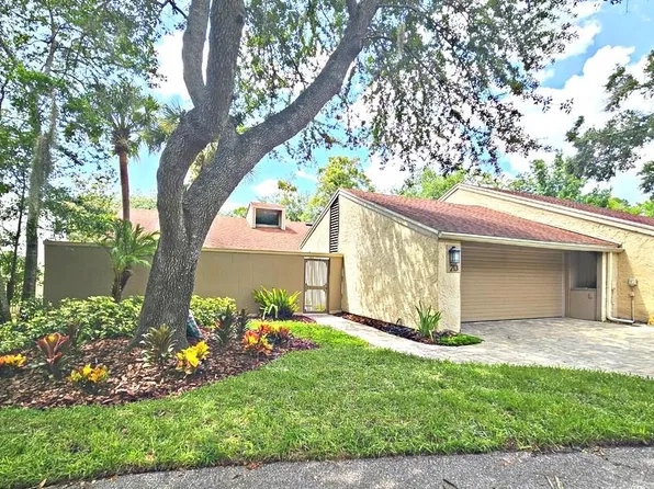 213 Weeping Elm Ln, Longwood, FL 32779