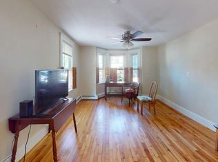 139 L St #1, Boston, MA 02127