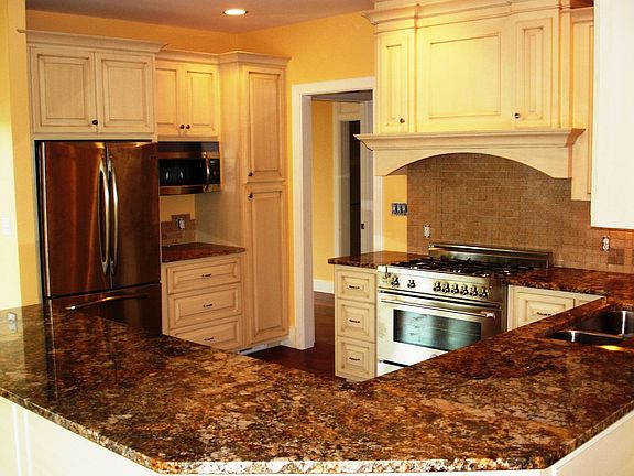 gourmet kitchen